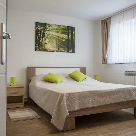 Apartment Vir Karlovac Exterior foto